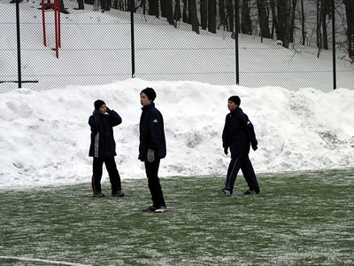 piłkarski trening zima 2010 - gry zespolowe